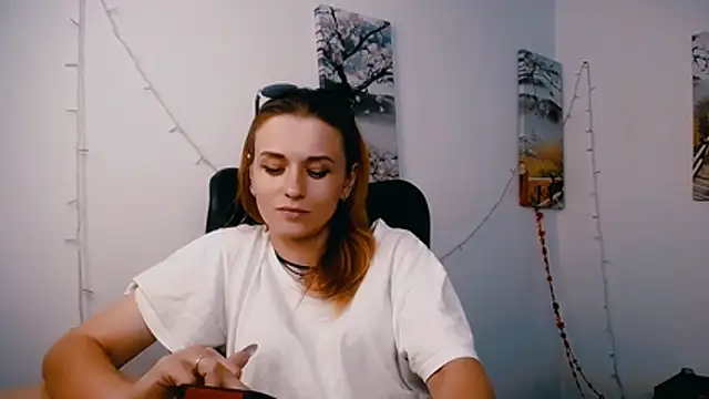 PeppyMia webcam
