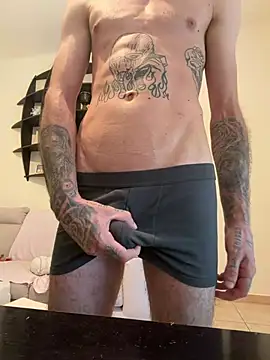 IamAlexei webcam