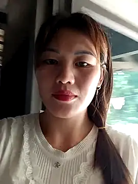 meg_06 webcam