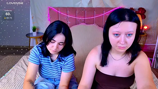 RuthHalll webcam
