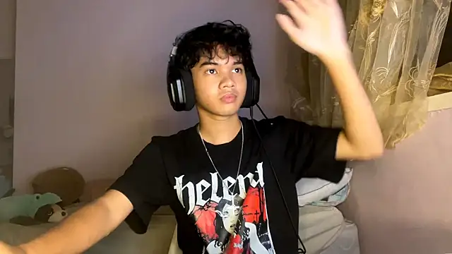 liam_alttwink webcam