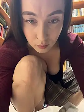 Holly_Play