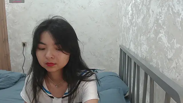 Shy_Kira webcam