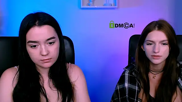 monica_xcx webcam