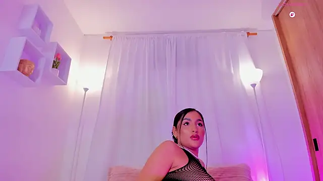 Aishapeyton_ webcam