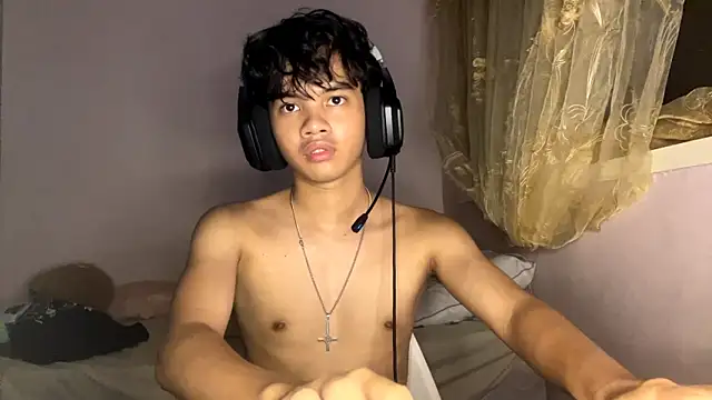 liam_alttwink webcam