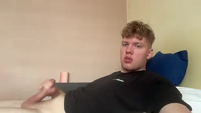 sexybooii6968 webcam