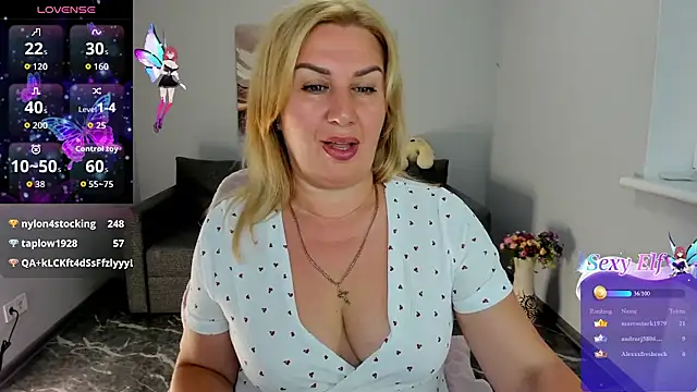 Lili_Crossi webcam