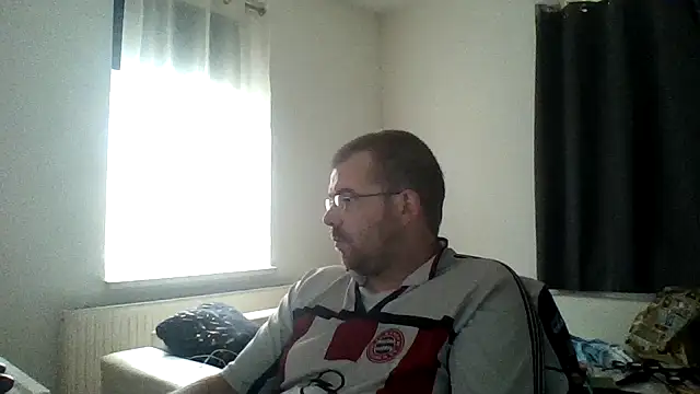 freak858 webcam