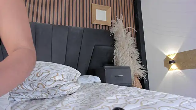 BritanyBrown_ webcam
