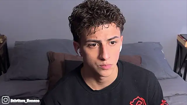 salvatore_romanoo webcam