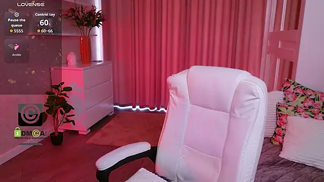 KellyKleine webcam