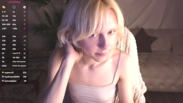 Janaverar - Trans webcam sex chat