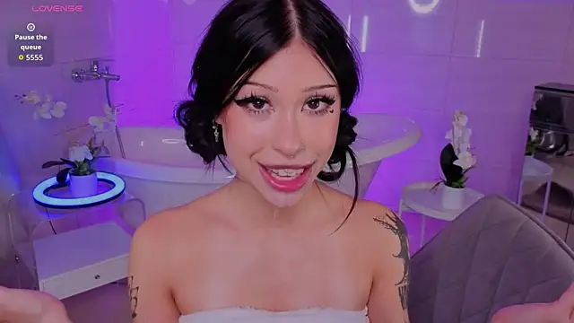 venomeowww__ webcam