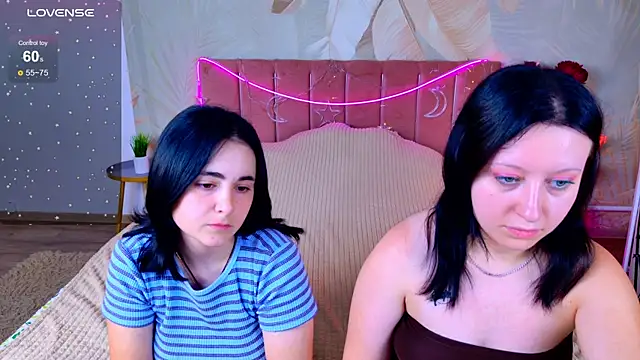 RuthHalll webcam