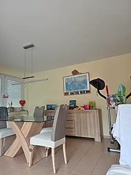 HotWifeLyn68 webcam