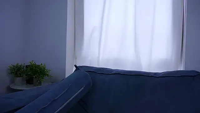AudrieTureson webcam