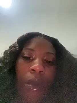 EbonytitsX webcam