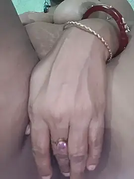 Sexy-Bhabi69 webcam