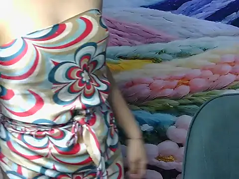 your-zoya webcam