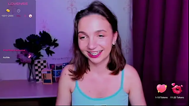KindHazelHere_ webcam