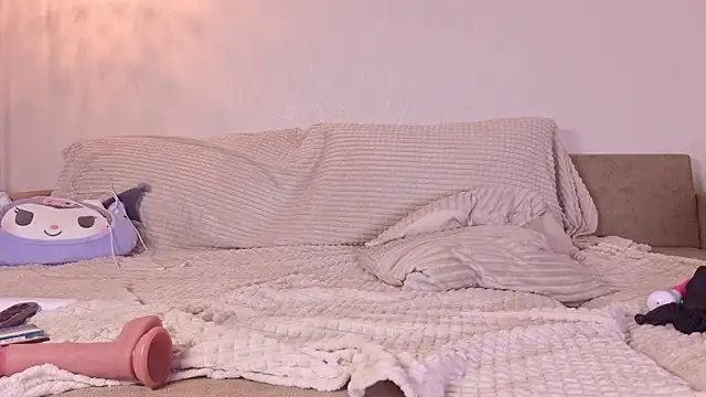 Yuriko_May webcam