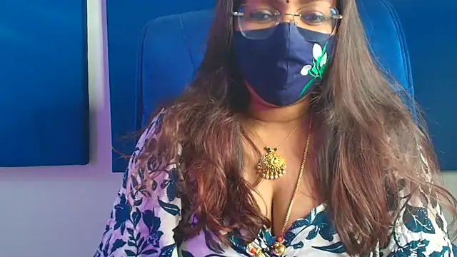 Anjali-Queen webcam