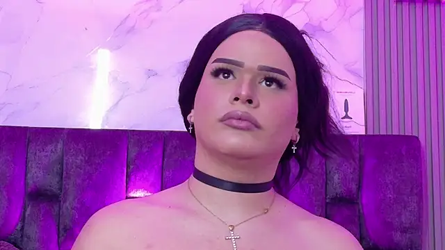 Ava_Cristi webcam