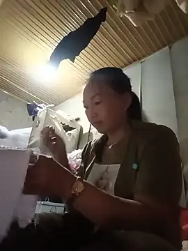 baby_112233 webcam