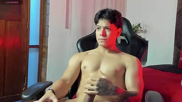 TonyPetrovjs webcam