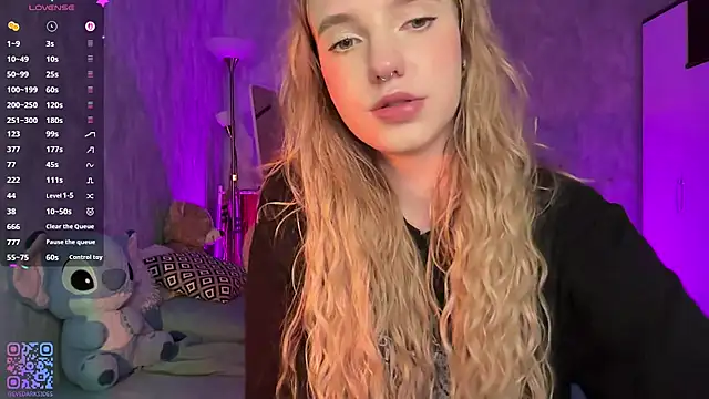 Eve_Dark_Side webcam