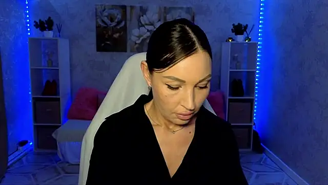 NikoleMills webcam