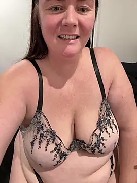 carinabro10 (F young) - All for you 🖤🍆
