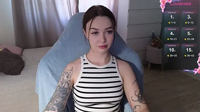 kate_leoo webcam
