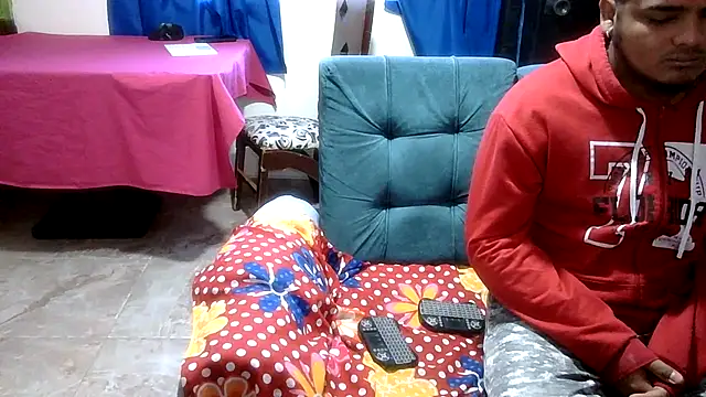 Boycuriousxxx webcam