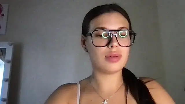 MoonriseGoddess webcam