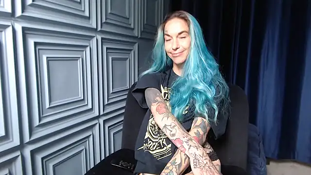 RavenryderUK webcam