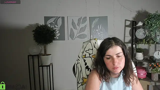 MartaEdams webcam