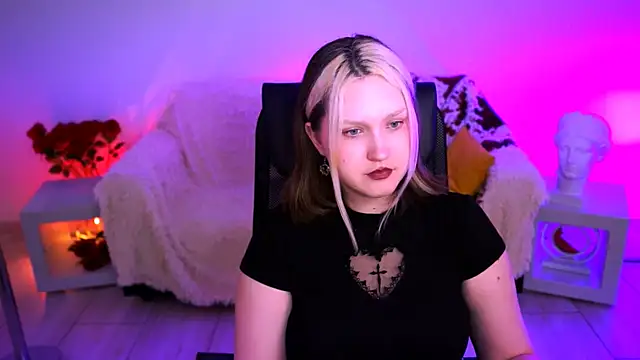 ViolettWoods webcam