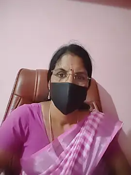 tamil_peenqueen webcam