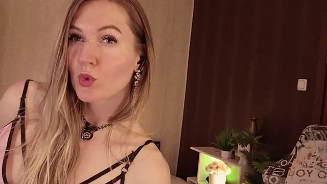 Hello_Lisha webcam