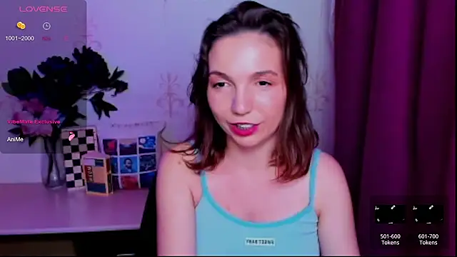 KindHazelHere_ webcam