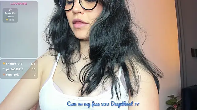 Dakhota_Rouge webcam