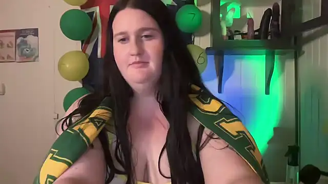 xopeachybaby webcam