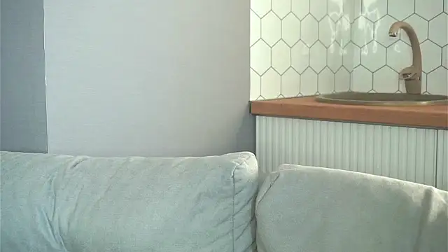 DreamersLuna webcam