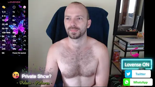 realmanhavehairy's live room