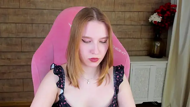LiliLinn webcam