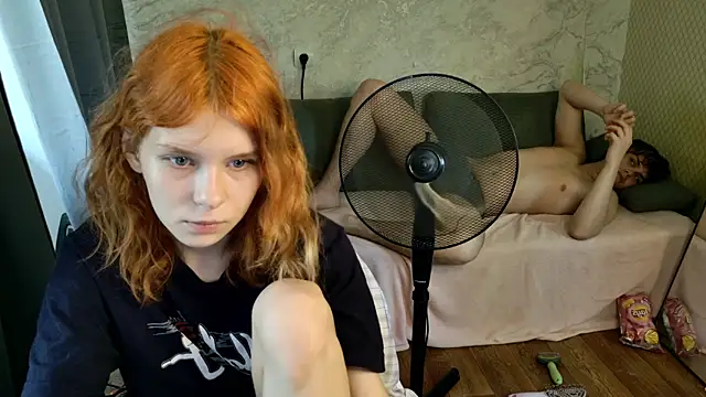 Bonnie_And_C1yde webcam