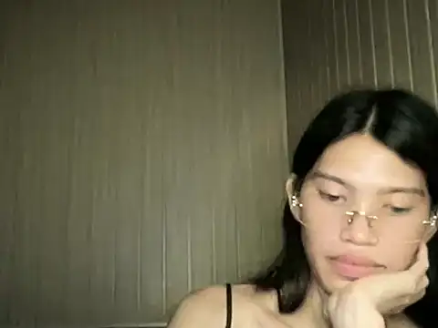 Yourgoddess_jayve webcam
