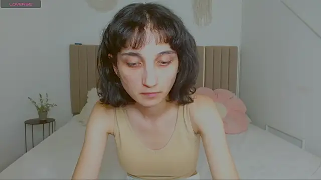 Little_zoi webcam